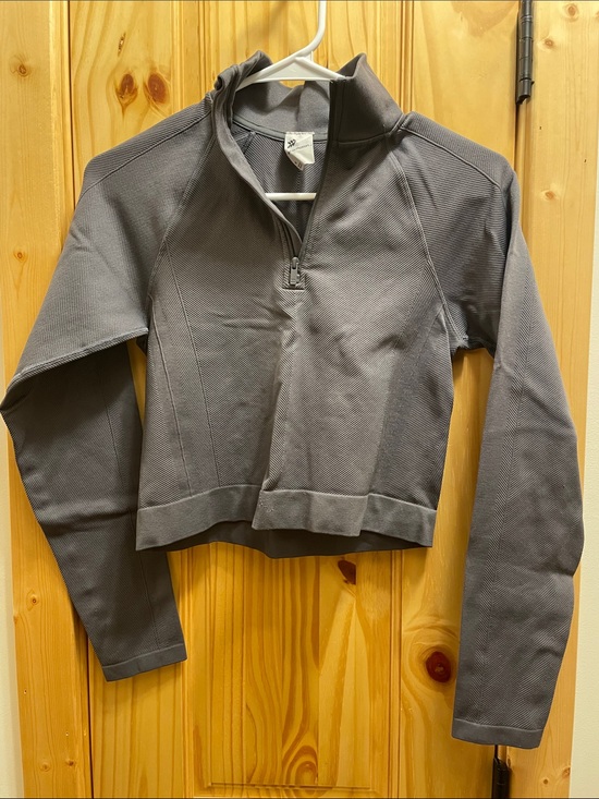 all in motion Sweaters - all in motion Women's Gray Cropped Quarter-Zip Pullover